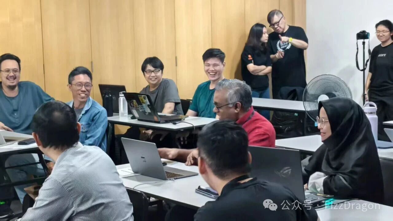 FizzDragon服务马来西亚国家级AIGC项目158家顶尖企业；FizzDragon与中国民办大学第一名重庆移通学院创新合作